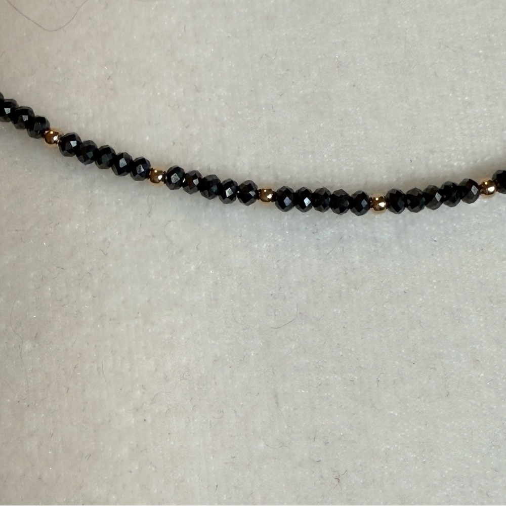 Elegant 14K Gold and Black Spinel Choker Necklace NWT 16” Delicate & Elegant. - Picture 5 of 12